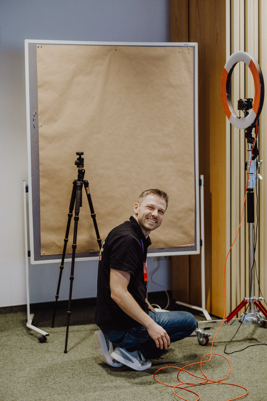 Henry bei Kamera Setup